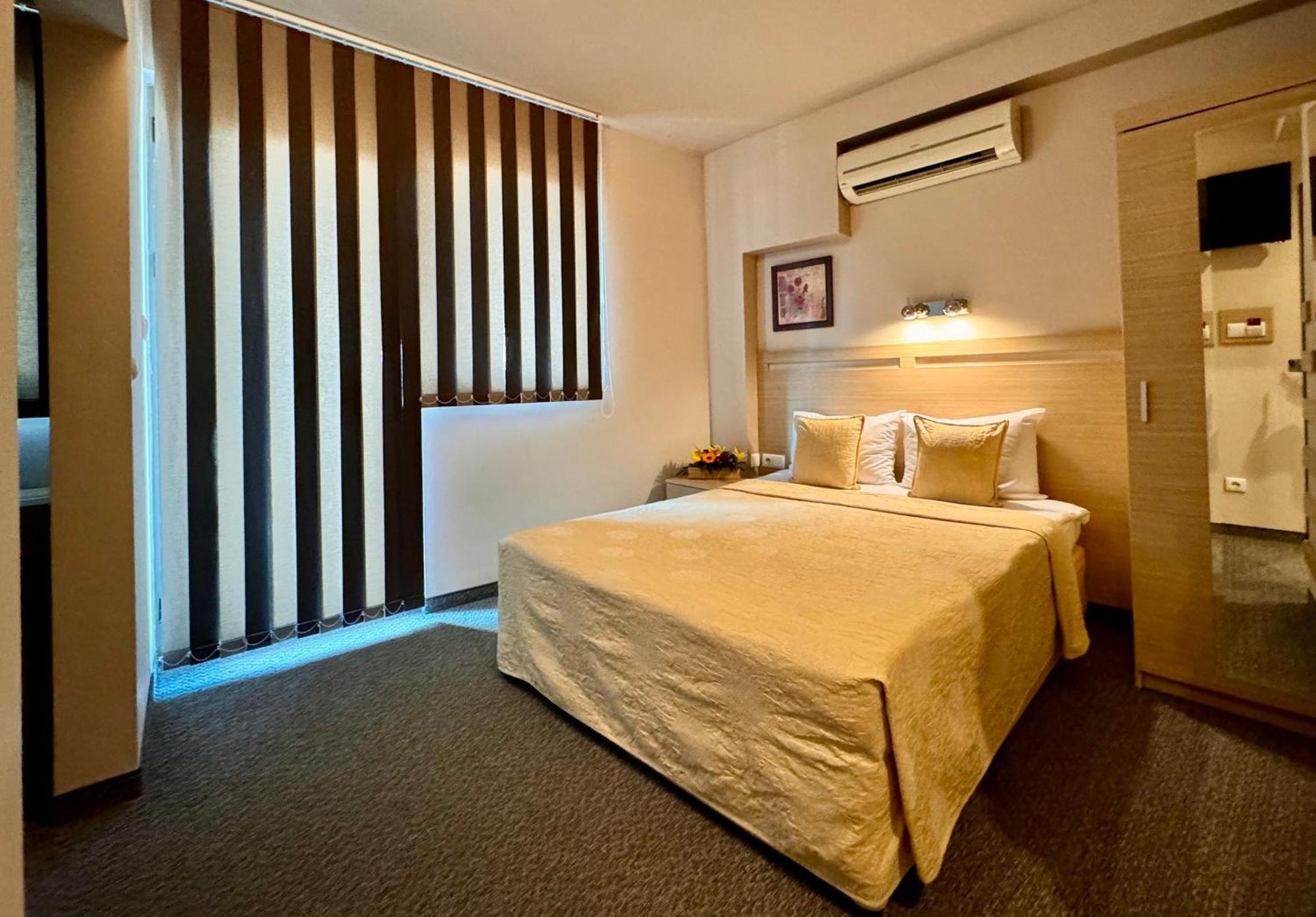 פלובדיב Expo Hotel מראה חיצוני תמונה