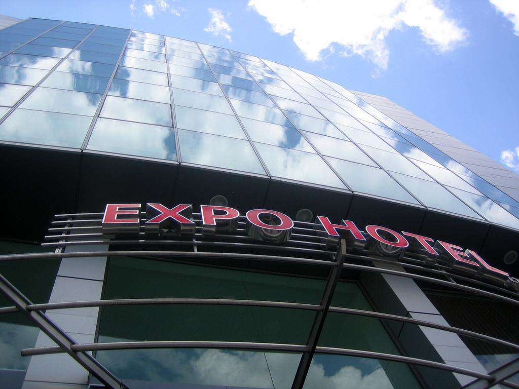 פלובדיב Expo Hotel מראה חיצוני תמונה